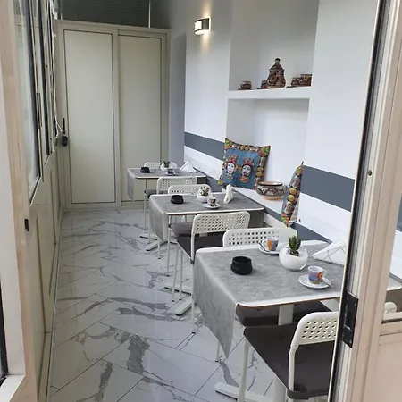 Giori לינה וארוחת בוקר גיארדיני נאקסוס