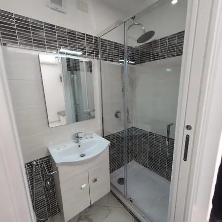 Risea Bed & Breakfast 3*